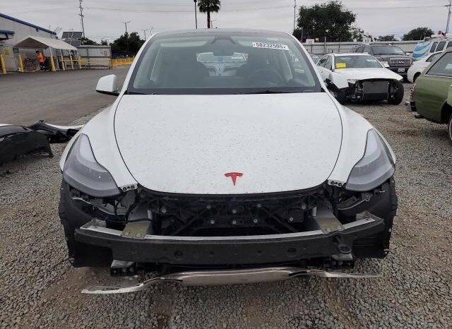 
								2023 Tesla Model y full									