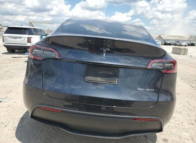 
								2024 Tesla Model y full									