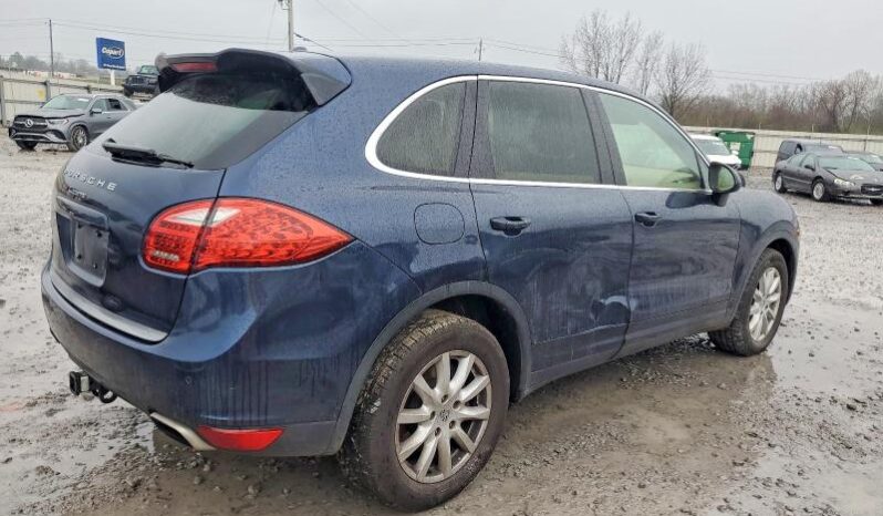 
								2012 Porsche Cayenne full									
