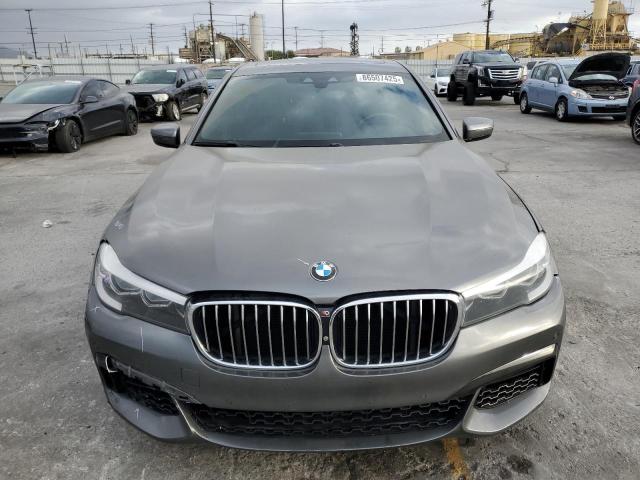 2017 BMW 740 i