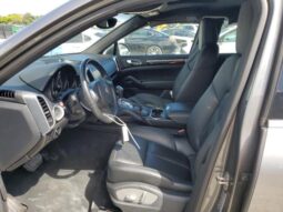 
										2014 Porsche Cayenne full									