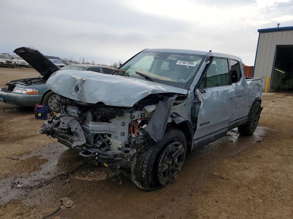 2025 Rivian R1t