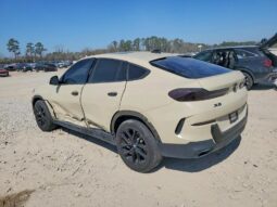 
										2022 BMW X6 full									