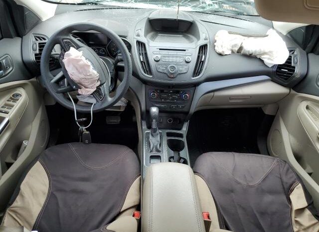 
								2017 Ford Escape se full									