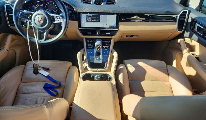 
								2020 Porsche Cayenne full									