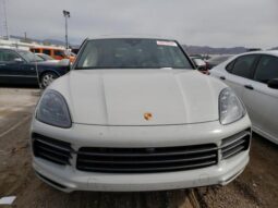 
										2023 Porsche Cayenne full									