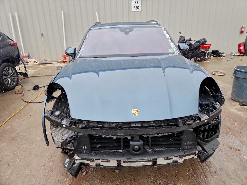 2020 Porsche Cayenne