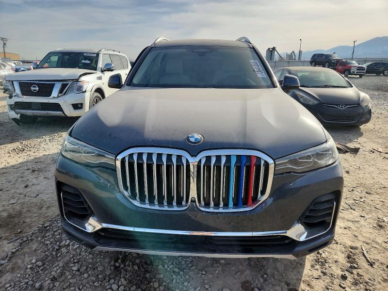 2019 BMW X7
