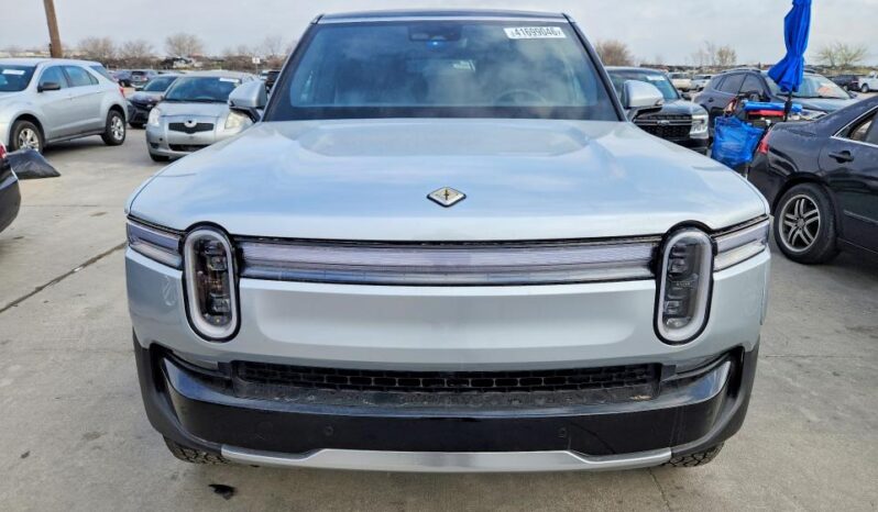 
								2026 Rivian R1s full									