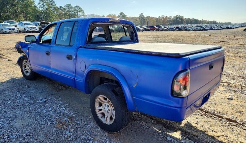 
								2004 Dodge Dakota full									