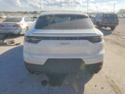 
										2022 Porsche Cayenne full									