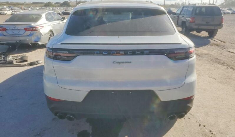 
								2022 Porsche Cayenne full									