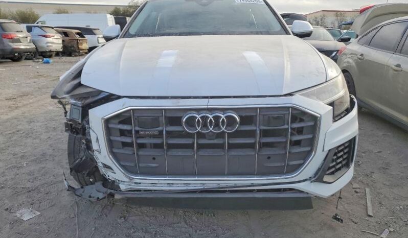 
								2023 Audi Q8 full									