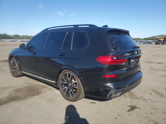 2022 BMW X7