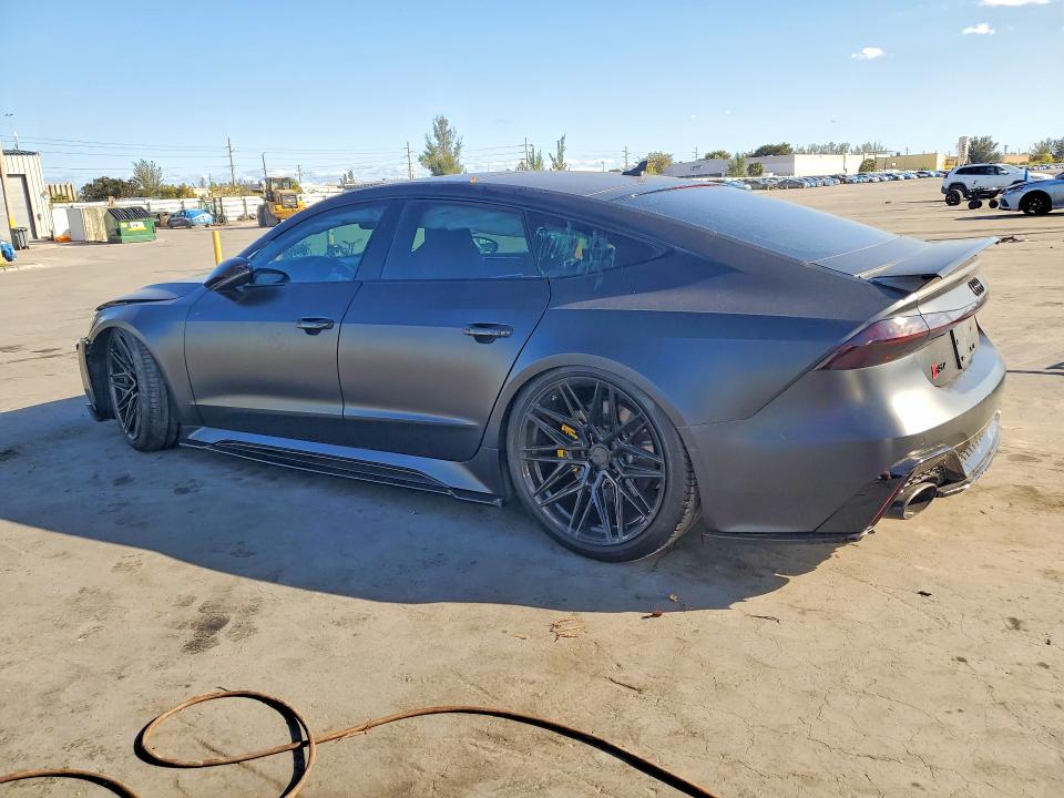2021 Audi Rs7