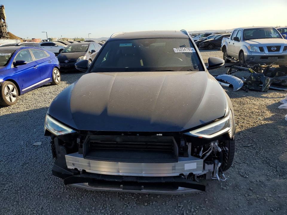 2022 Audi E-tron