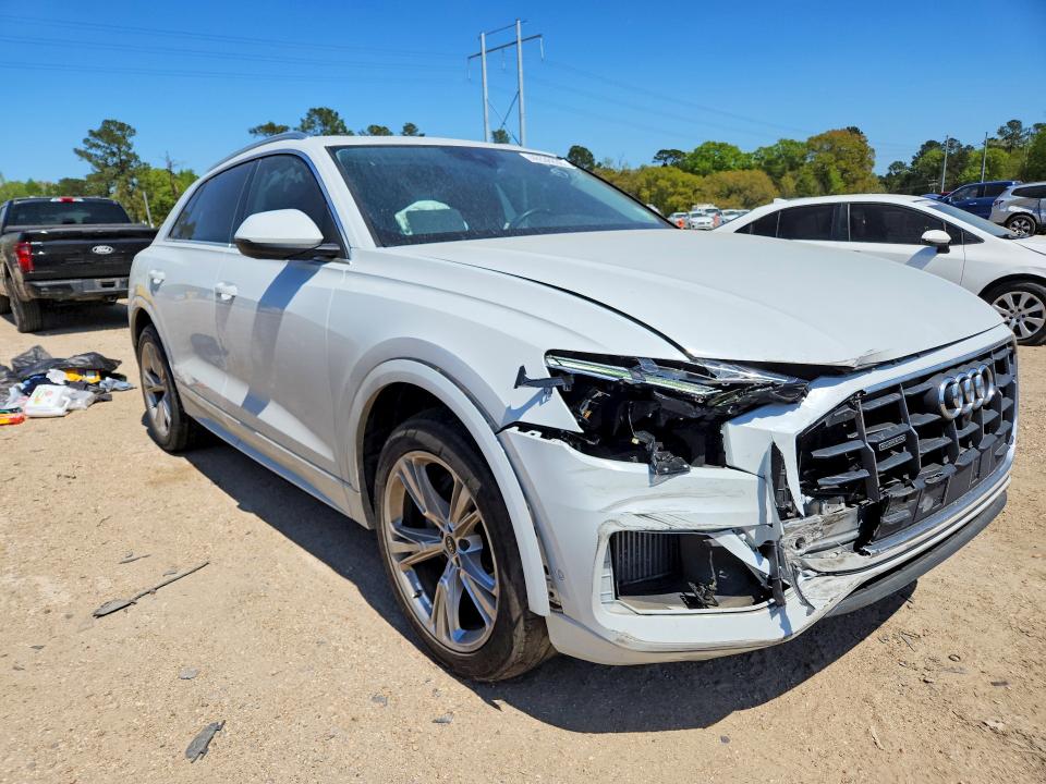 2022 Audi Q8