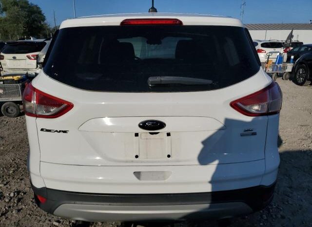 
								2015 Ford Escape se full									