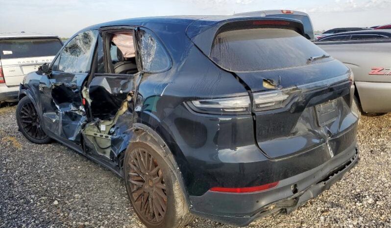 
								2023 Porsche Cayenne full									