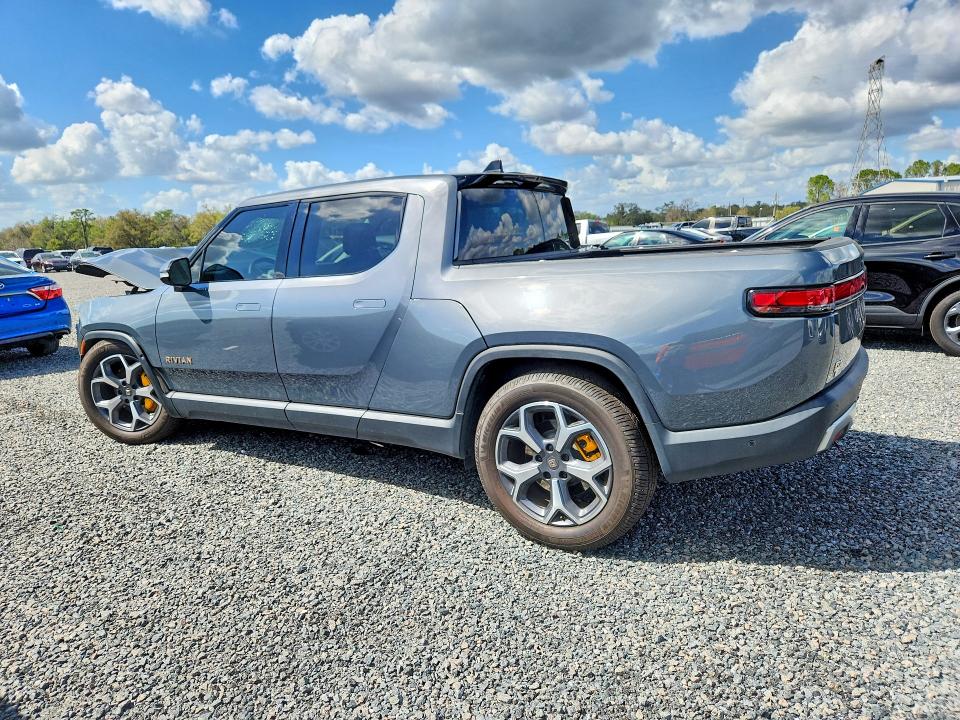 2022 Rivian R1t