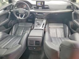 
										2020 Audi Q5 full									