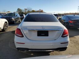 
										2018 Mercedes-benz E 300 4mat full									