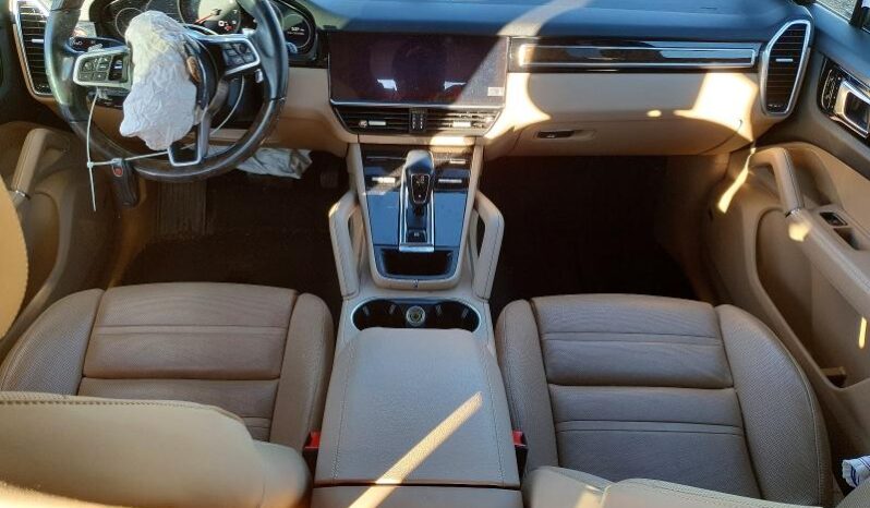 
								2020 Porsche Cayenne full									