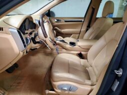 
										2013 Porsche Cayenne full									