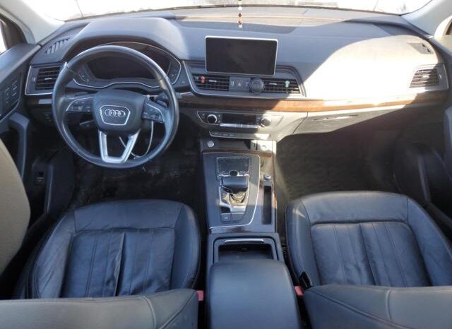 
								2018 Audi Q5 full									