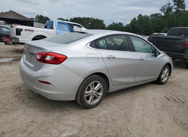 
								2018 Chevrolet Cruze full									