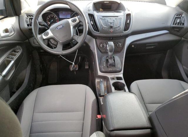 
								2015 Ford Escape se full									