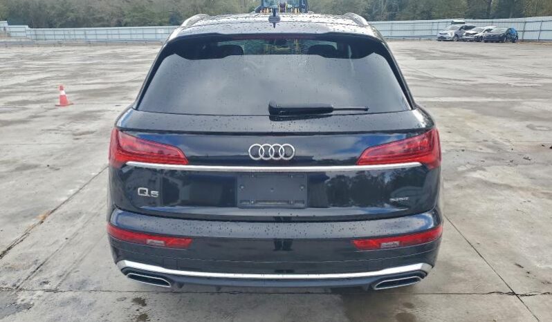 
								2022 Audi Q5 full									