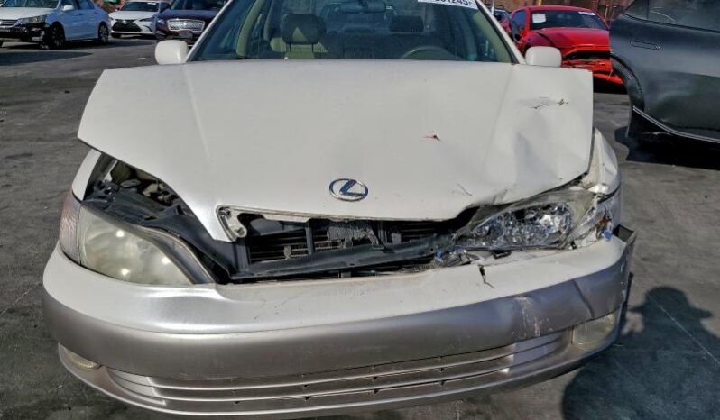 
								1998 Lexus Es 300 full									