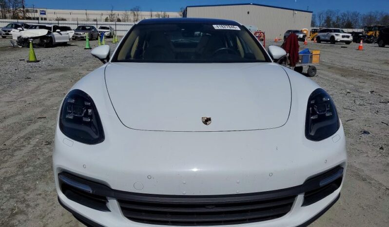 
								2017 Porsche Panamera full									