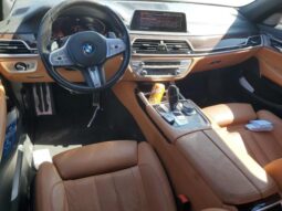 
										2020 BMW 7 series full									