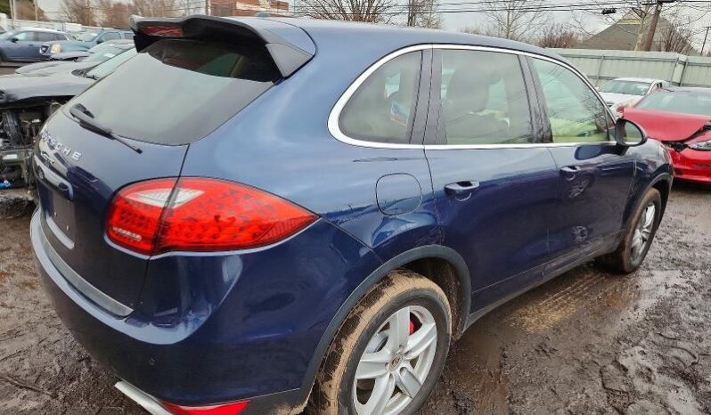 
								2013 Porsche Cayenne full									