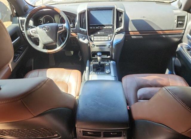 
								2019 Toyota Land cruiser full									