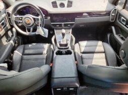 
										2023 Porsche Cayenne full									