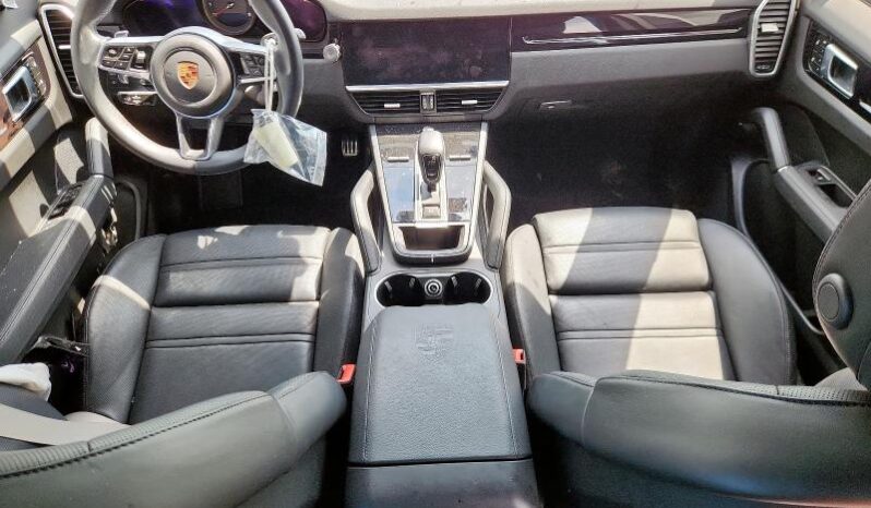 
								2023 Porsche Cayenne full									