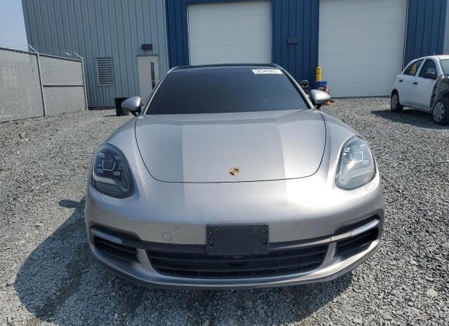 
								2018 Porsche Panamera full									