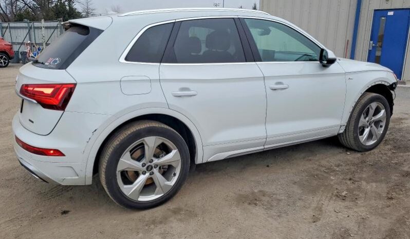 
								2022 Audi Q5 full									