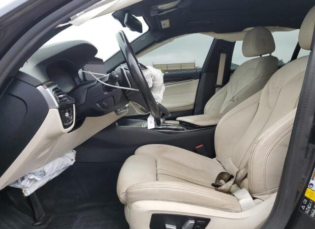 
								2021 BMW 530 xi full									
