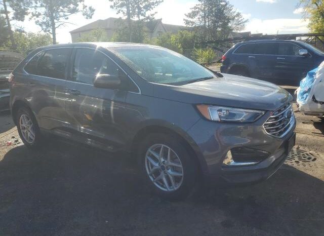 
								2022 Ford Edge sel full									