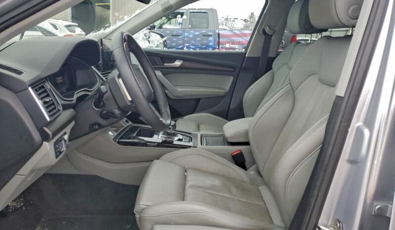 
								2023 Audi Q5 full									