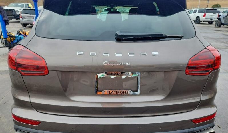 
								2016 Porsche Cayenne full									