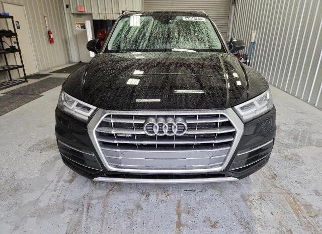 
								2020 Audi Q5 full									