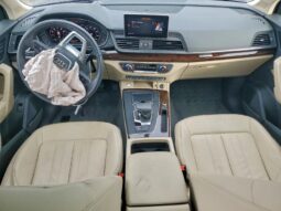 
										2020 Audi Q5 full									