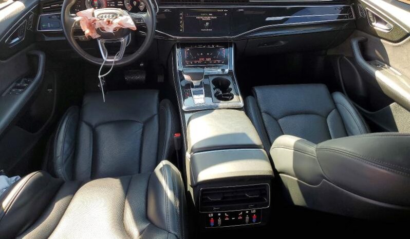 
								2019 Audi Q8 full									