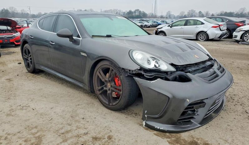 
								2012 Porsche Panamera full									