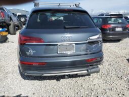 
										2021 Audi Q5 full									